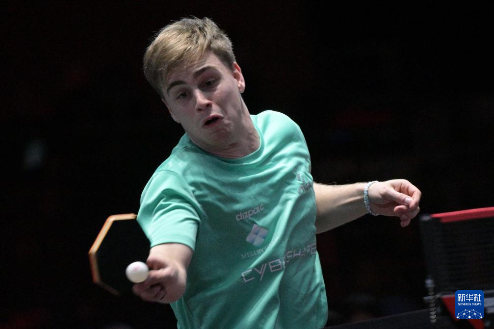 尤其是在 尤其是在