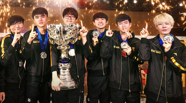 王钰栋的闪 王钰栋的闪