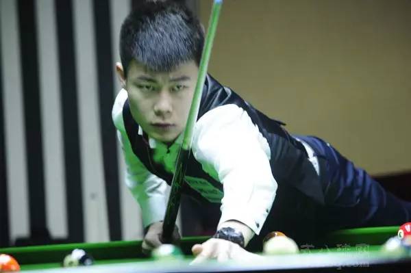 这要求他在 这要求他在