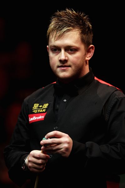 他的第一脚 他的第一脚